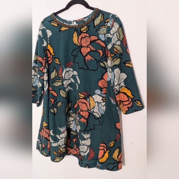 Maeve Anthropologie Mini Dress Green Peonies 3/4 Sleeve Small Beaded Neck Sz PS - Picture 3 of 14